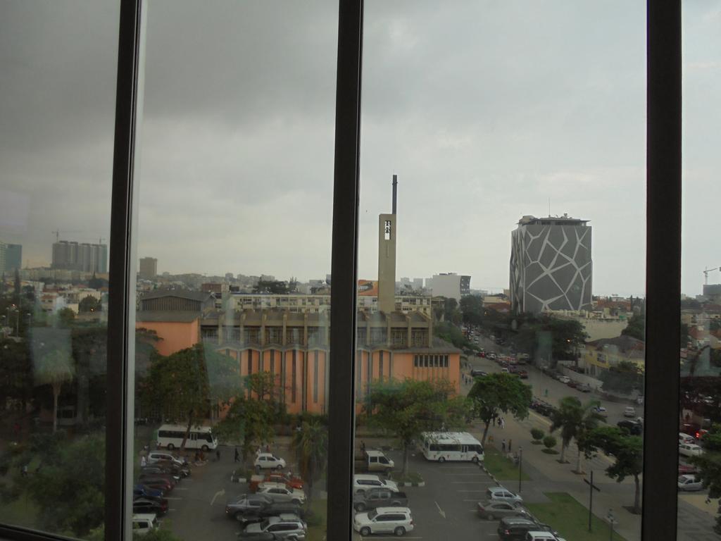 Loanda Hotel Luanda Ngoại thất bức ảnh